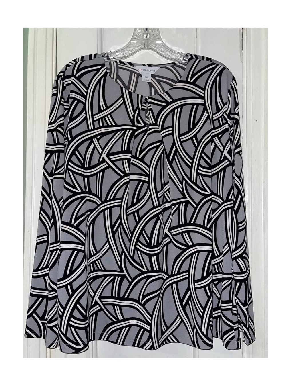 Liz Claiborne Black, Gray & White Abstract Swirl Top